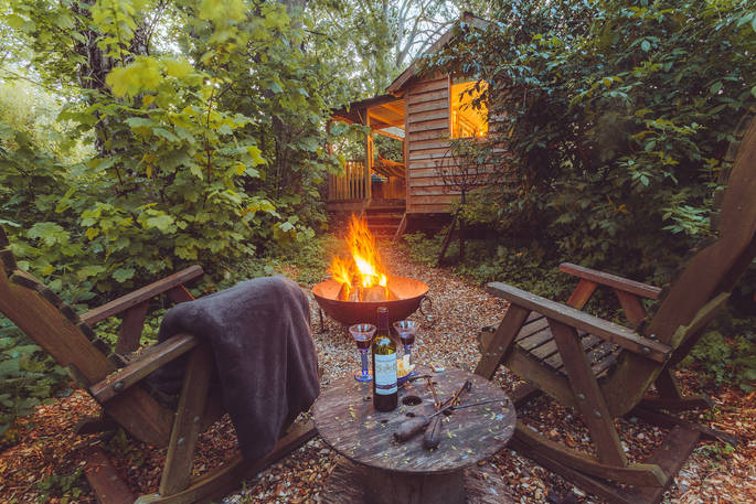 Hazel Tree Cabin firepit, Wendover, Buckinghamshire