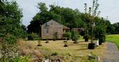 Coach House Cabin glamping - back garden, Castle Cary, Somerset