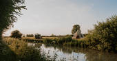 Slinket tipi river, Priors Hardwick, Warwickshire